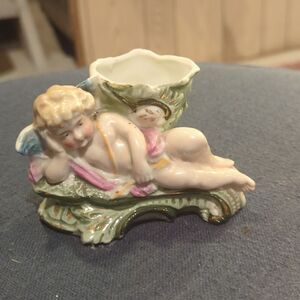 Vintage lefton style cherub trinket dish or bud base, planter